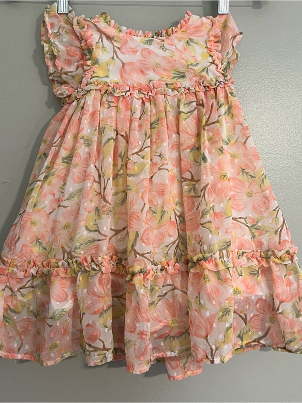 Cupcakes & cashmere Floral Peach Ruffle Sundress Spring dress 4T Swiss dot